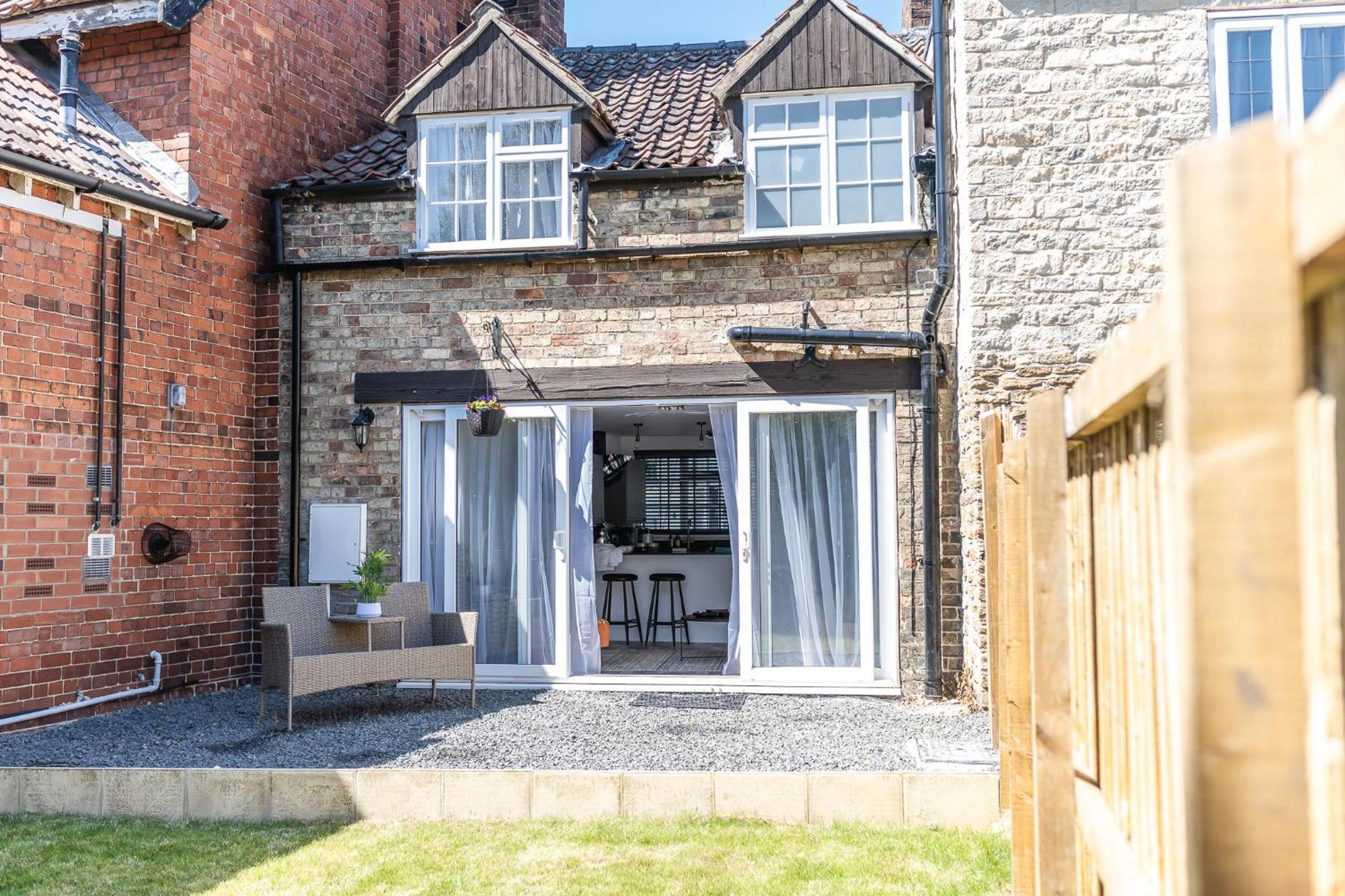 Captivating 2-bed House In Nettleham Ferienhaus